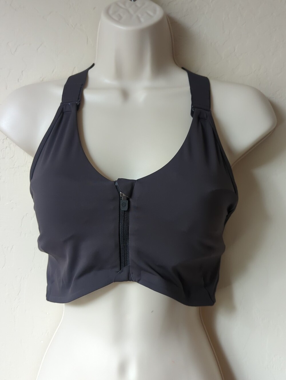 Lululemon  High-Impact Sports Bra Sz 4 Zipper Closure Adjustable Strap Gray